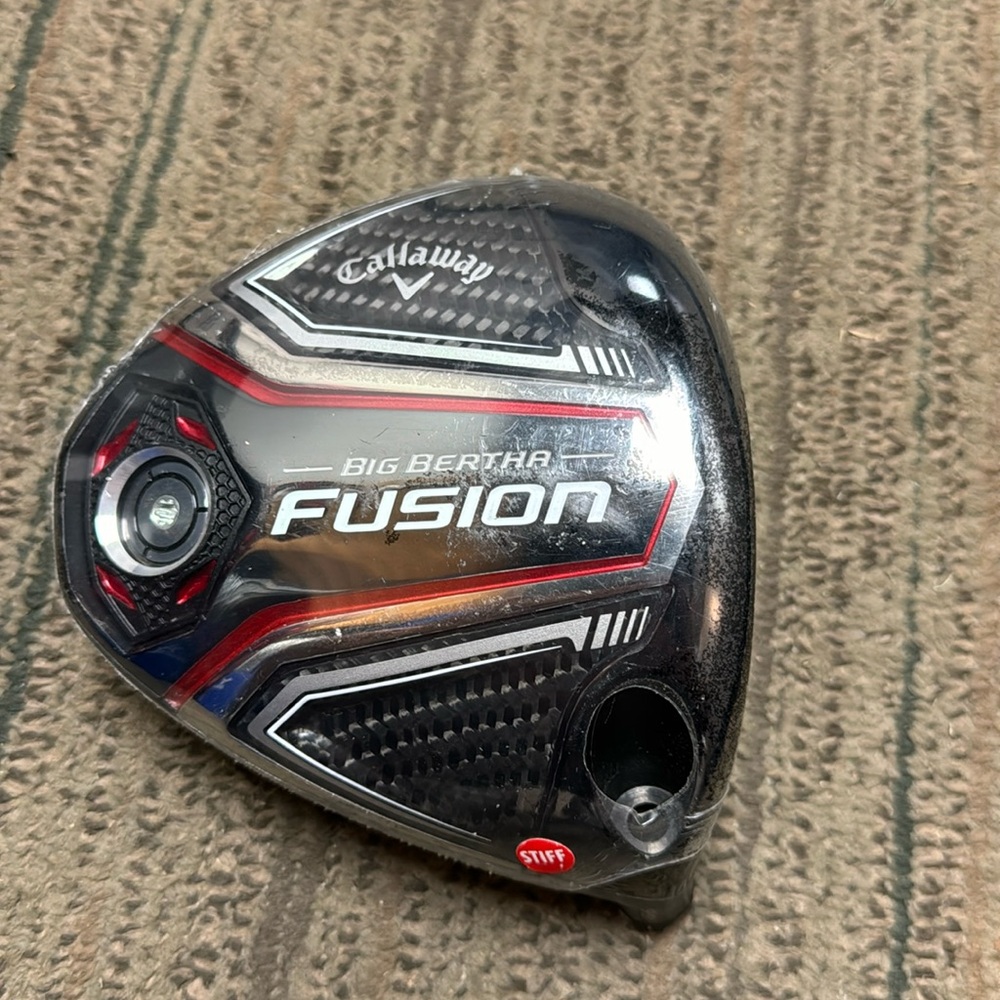 Callaway Big Bertha fusion driver head (HEAD ONLY)